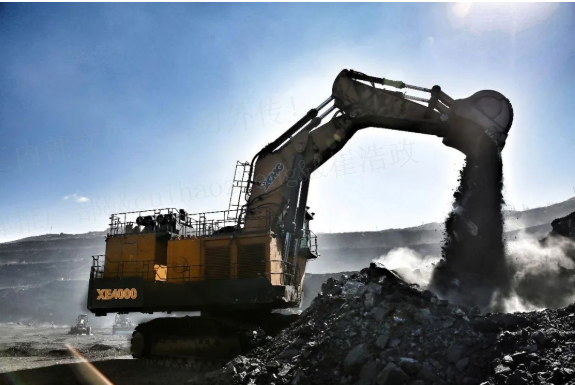 近5万小时高效出勤！K8凯发XE4000液压铲受矿区高度赞扬！