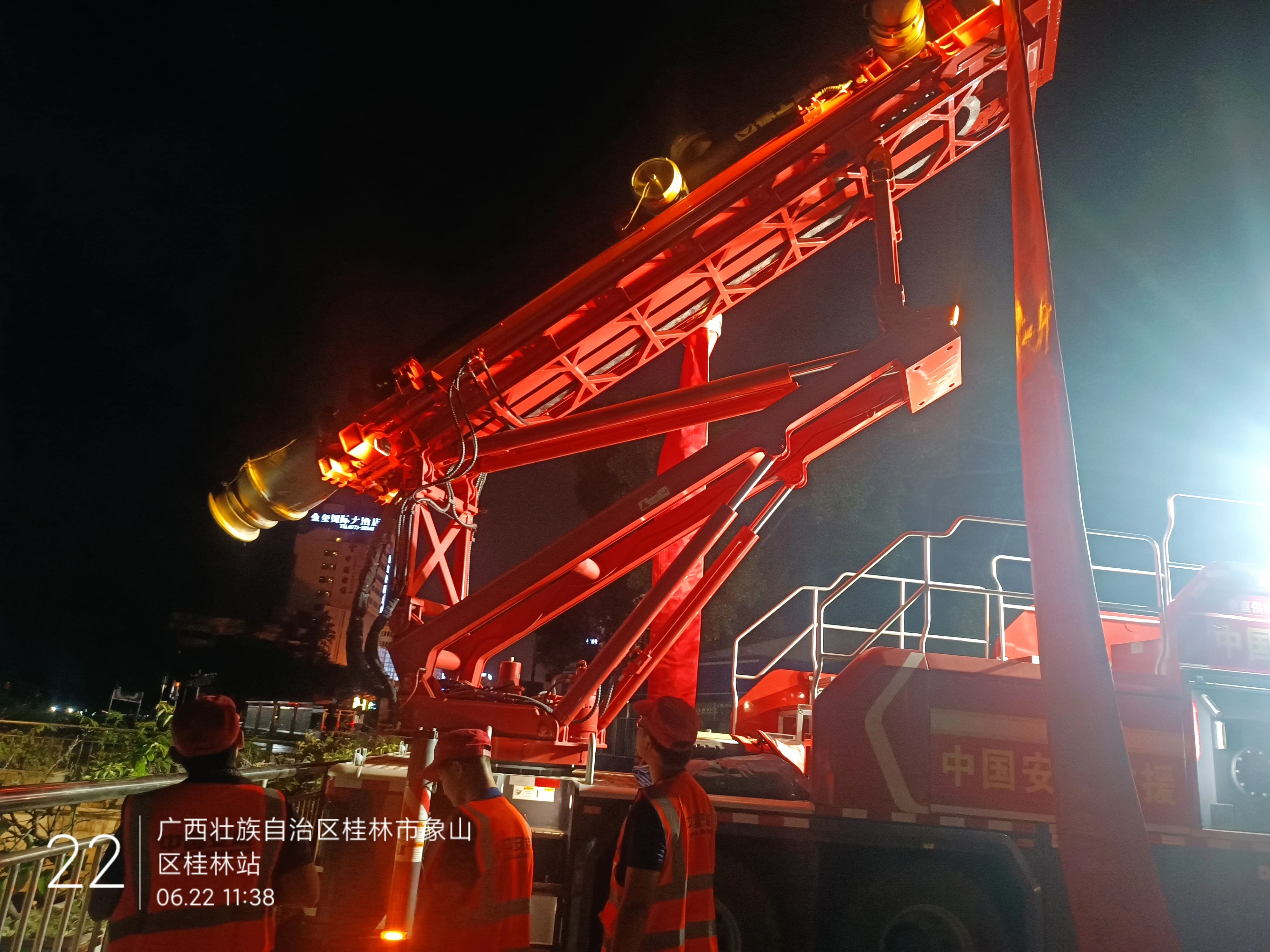 桂林洪水！K8凯发多台排涝应急装备全力迎战!