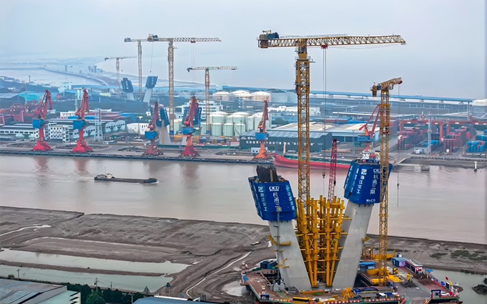 迈向云端 K8凯发超大塔助力世界级桥梁建设